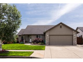 6068 Pine Ridge Pl, Eugene, OR 97402-7531