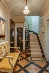 1 Peach Blossom Sq, Nashville, TN 37205-2514