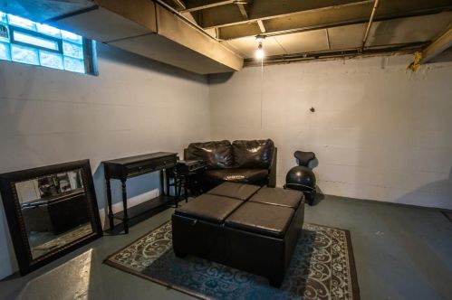 6400 37 Ave, Kenosha WI 53142-3335 exterior