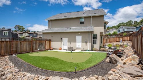 2133 Vintage Cir, Santa Rosa CA  95404-1350 exterior