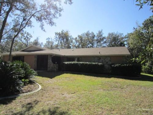 720 Olympia St, Hernando, FL 34442-8815