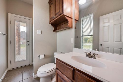 3150 Pelican Way, Midlothian TX  76065-7925 exterior