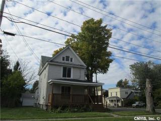 297 Indiana Ave, Watertown, NY 13601-2984