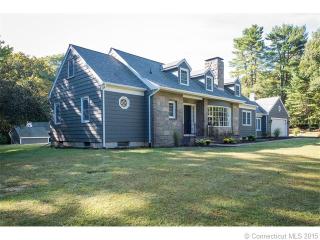 808 Pond Meadow Rd, Westbrook, CT 06498-1429