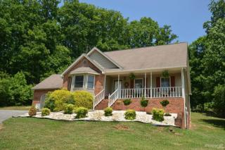 749 Stuffle St, Kingsport TN  37660-1766 exterior