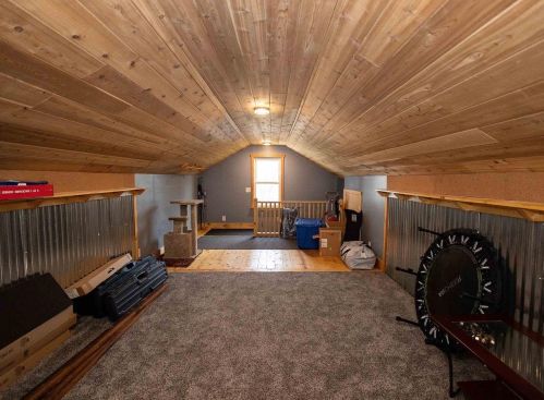 914 Bequette St, Dodgeville WI  53533-1112 exterior