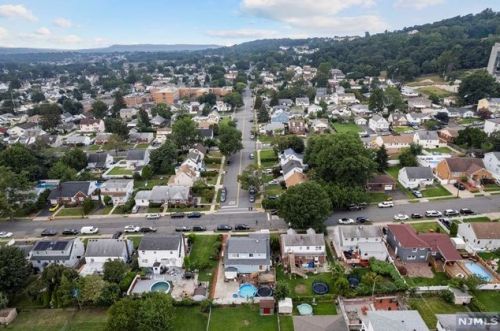 282 Rossiter Ave, Paterson NJ  07502-1317 exterior