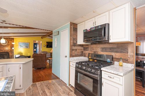 35386 Sussex Ln, Millsboro DE  19966-5880 exterior