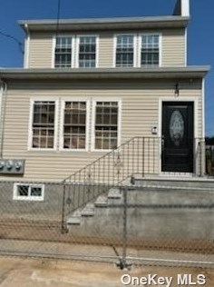 17017 107th Ave, Jamaica, NY 11433-2422