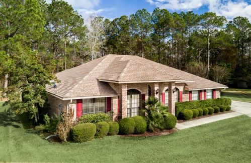 2390 Moon Harbor Way, Middleburg, FL 32068-8203