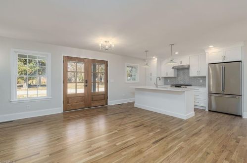 2101 Sprucewood Dr, Greensboro NC  27407-7731 exterior