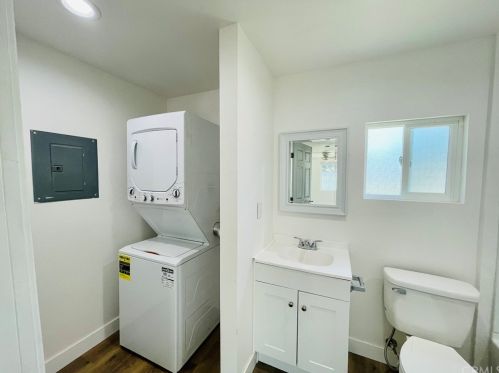 9659 Primrose Dr, Riverside CA 92503-4277 exterior