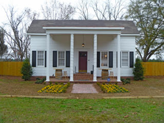 7826 Sniders Hwy, Walterboro SC  29488-8684 exterior
