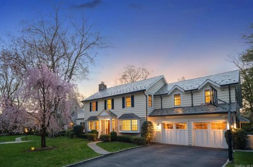 29 Brite Ave, Scarsdale NY  10583-2338 exterior