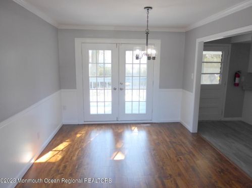 241 Prospect Dr, Bricktown NJ  08724-2620 exterior