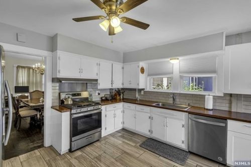 141 Cambridge Ave, Englewood NJ  07631-1624 exterior