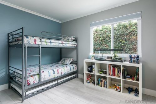 2264 Commonwealth Ave, San Diego CA 92104-5704 exterior