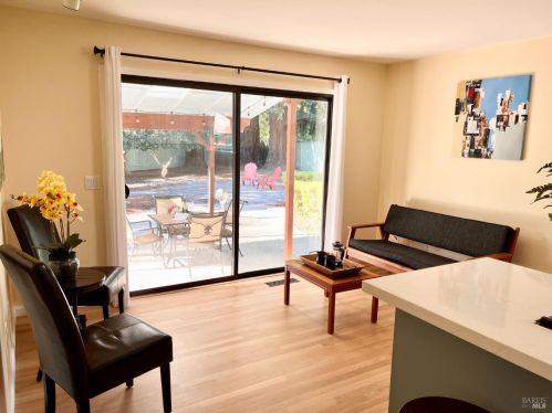 2612 Tamarisk Ct, Santa Rosa CA  95405-8413 exterior