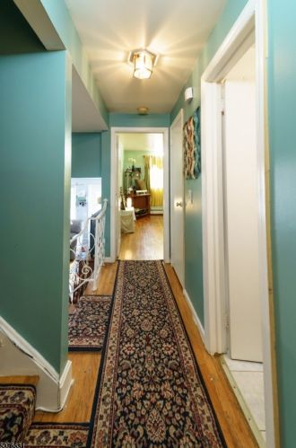 18 Midvale Ave, Lake Hiawatha NJ  07034-1011 exterior