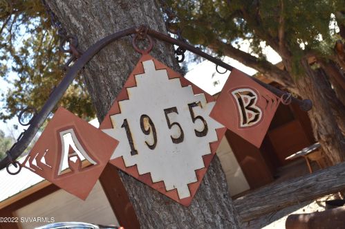 1955 Iris Ln, Sedona, AZ 86336-4562