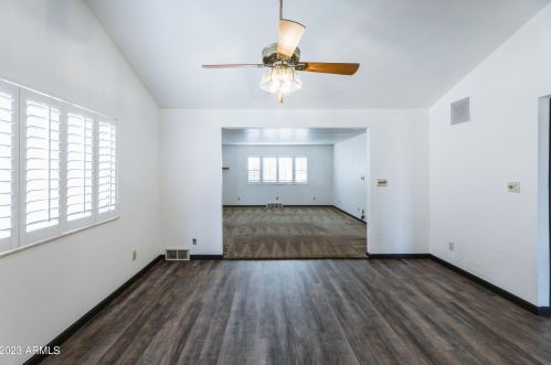 4672 105th Ave, Phoenix, AZ 85037-5113