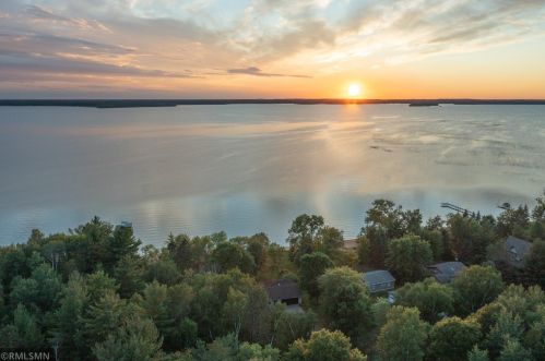 28107 Pelican Lake Rd, Merrifield, MN 56465-4426
