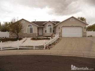 5379 Serena Cir, Salt Lake City UT  84120-7917 exterior