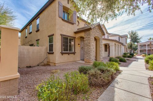 106 Catclaw St, Gilbert, AZ 85296-2809
