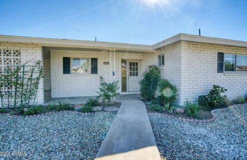 6721 Dallas St, Mesa, AZ 85205-6812