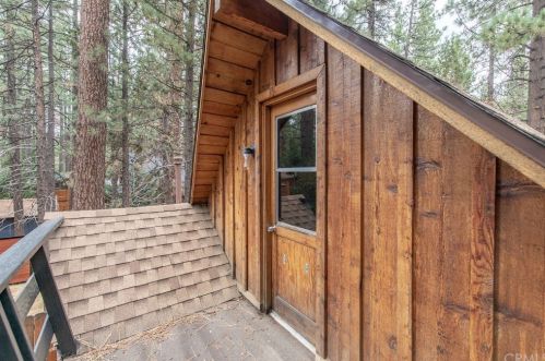 818 Rainbow Blvd, Big Bear City CA  92314-9654 exterior