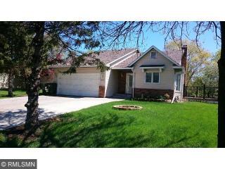 1875 Deer Hills Trl, Saint Paul, MN 55122-2252