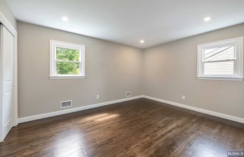 138 Sunset St, Dumont NJ  07628-1506 exterior