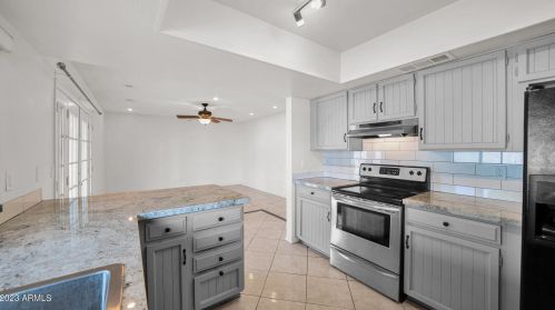 3720 Campo Bello Dr, Glendale, AZ 85308-4211