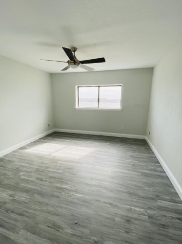 236 Miracle Strip Pkwy, Fort Walton Beach FL  32548-6617 exterior