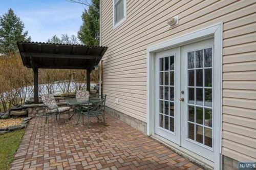 2 Sheba Dr, Wantage NJ  07461-4829 exterior