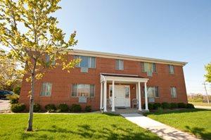 9929 Lincoln Ave, Milwaukee WI  53227-2135 exterior