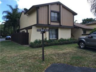 12930 66th Terrace Dr, Miami, FL 33183-1316
