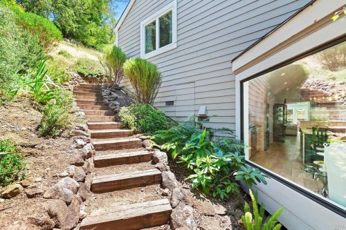 2418 Rancho Cabeza Dr, Santa Rosa CA  95404-2326 exterior