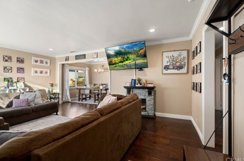 4306 Maybank Ave, Lakewood, CA 90712-3708