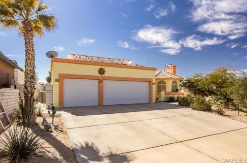 2184 Emerald River Cir, Bullhead City, AZ 86426-6612