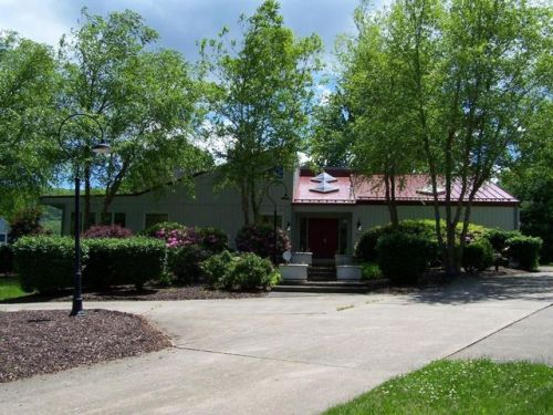 125 Walnut Ave, Sugarloaf, PA 18249-9778