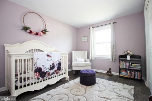 215 Ryans Run, Boothwyn PA  19060-2451 exterior