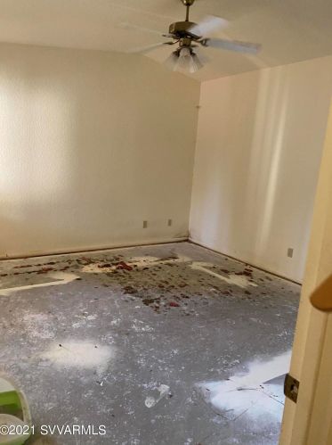 380 Montazona Trl, Sedona AZ 86351-7519 exterior