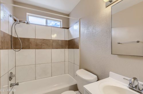 1808 Darrel Rd, Phoenix AZ  85042-6418 exterior