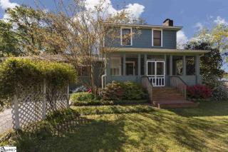 4 Sanford Ct, Greenville SC  29605-1438 exterior