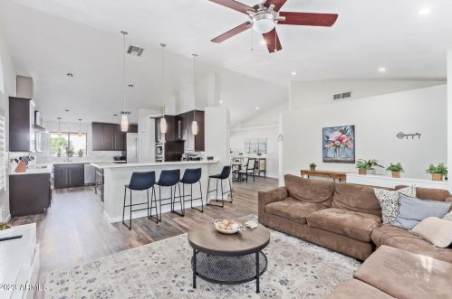 5702 Hartford Ave, Scottsdale AZ  85254-5903 exterior