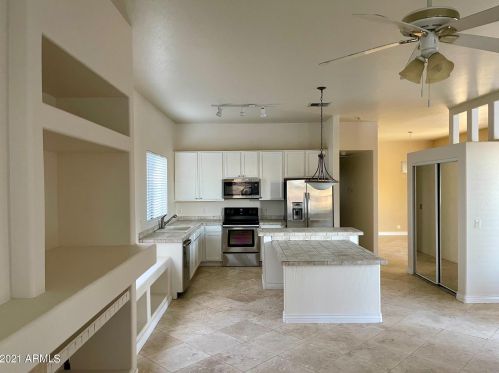 1265 Sandstone St, Gilbert AZ 85296-4371 exterior