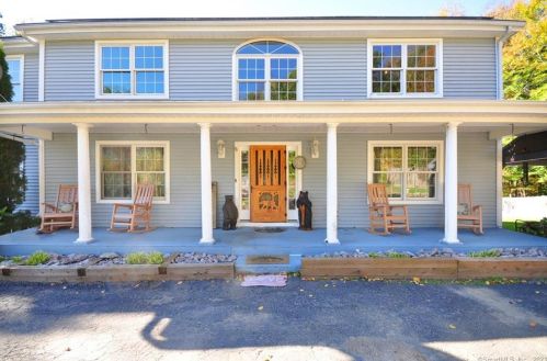 84 Woodchuck Ln, New Hartford, CT 06057-3415