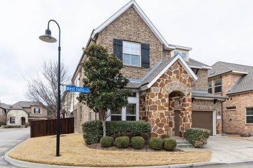 2011 Falls Ct, Richardson, TX 75080-2409
