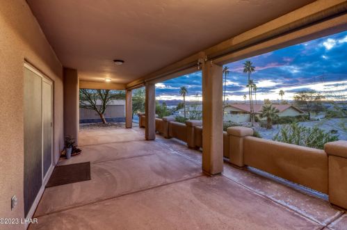 160 Cypress Dr, Lake Havasu City AZ  86403-6863 exterior